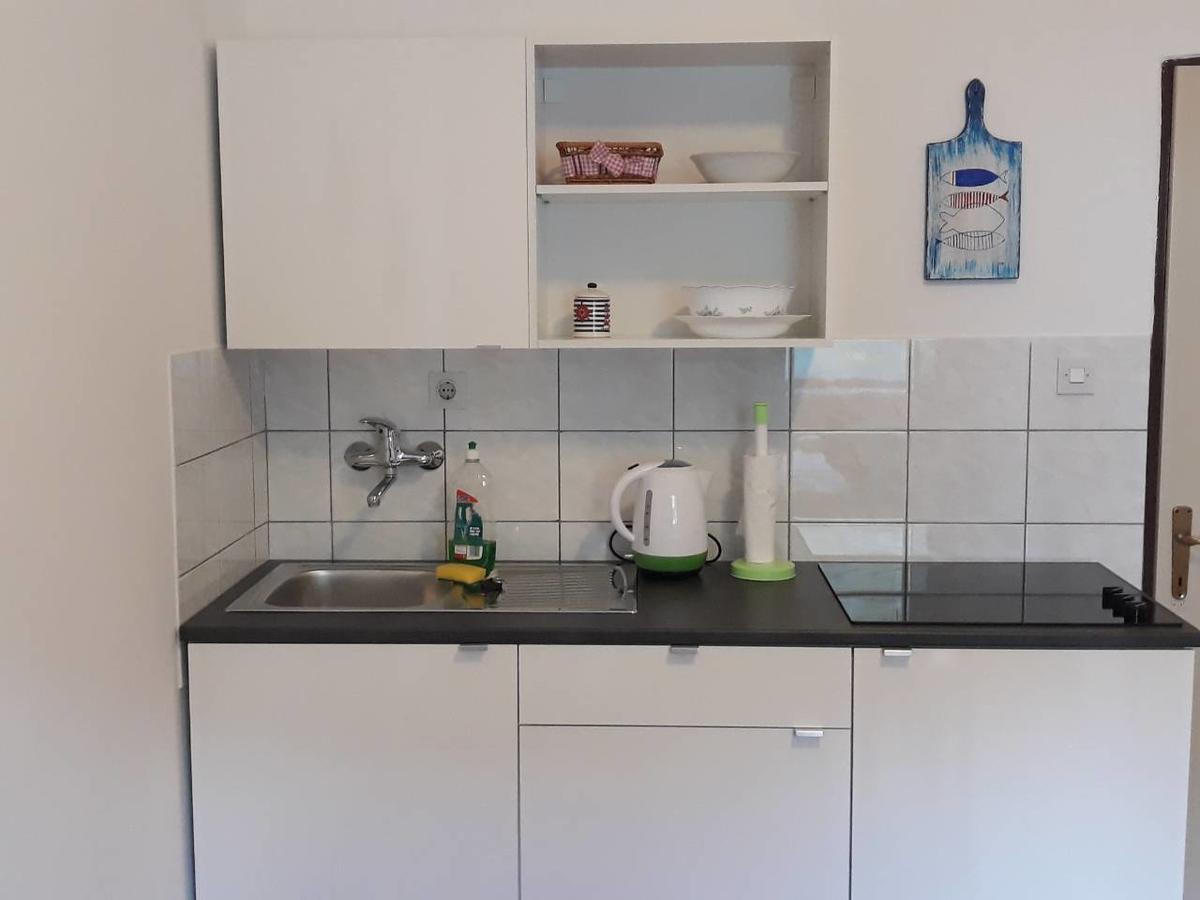 פג Apartments Pag Holiday מראה חיצוני תמונה