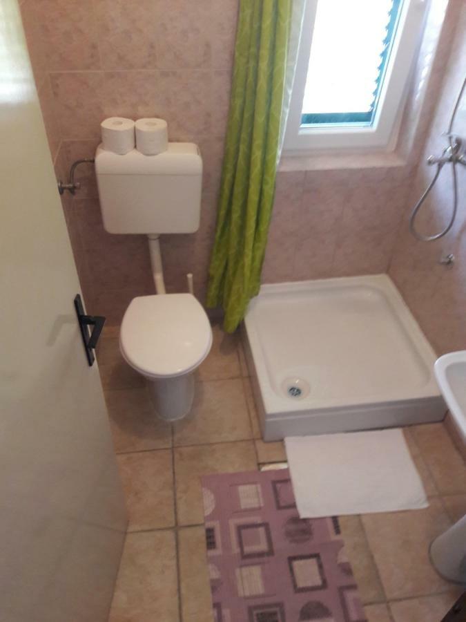פג Apartments Pag Holiday מראה חיצוני תמונה
