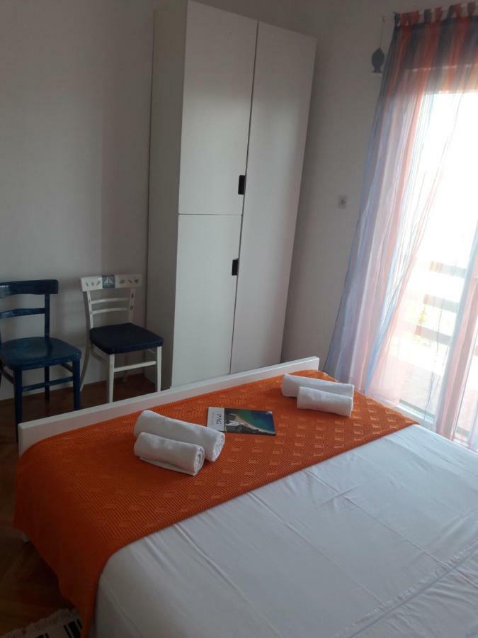 פג Apartments Pag Holiday מראה חיצוני תמונה